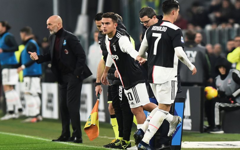 Cristiano Ronaldo does not like being substituted [Photos]