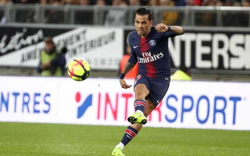 Dani Alves latest burglary victim - house broken into during Ligue 1 clash