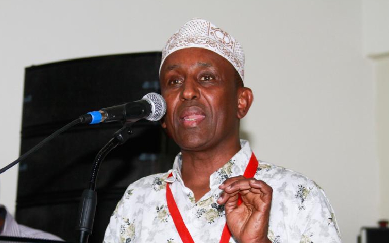 Governor battles petition challenging his academic papers