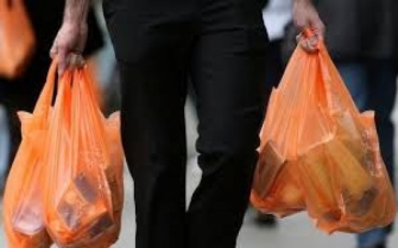 Market to be closed over plastic bags