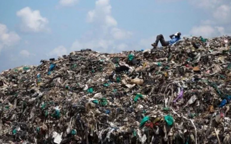 Minting money from recycled waste