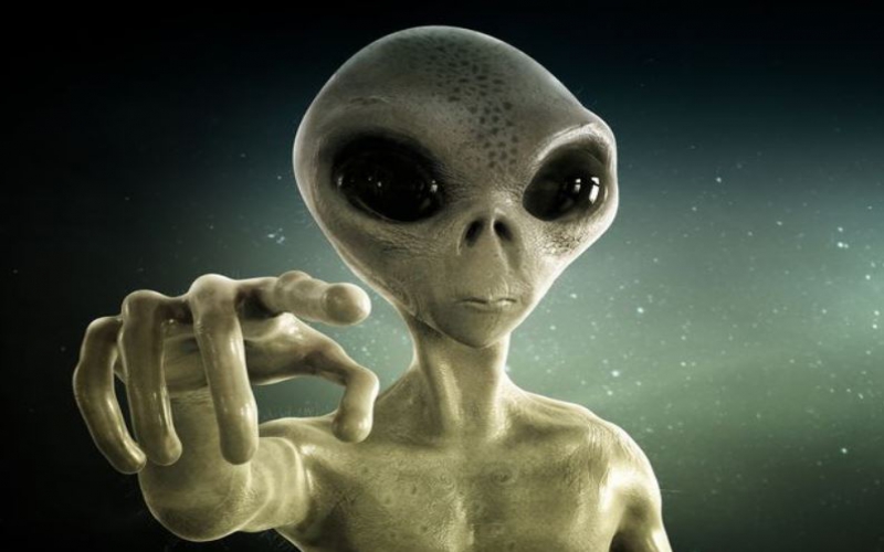 Thousands pay for alien abduction insurance policies