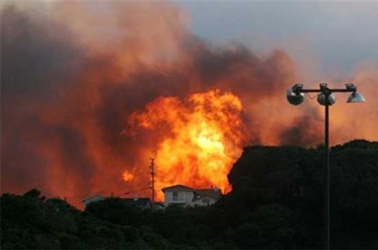 32 Azeri workers die in fire on Caspian Sea oil platform - committee head