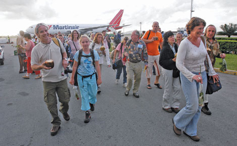 Kenyans feel the pinch as wave of terror hurts tourism