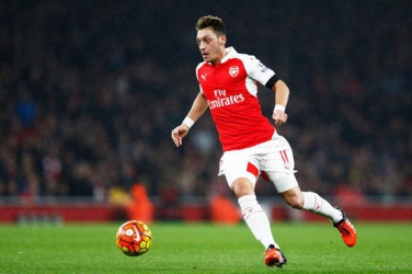 Arsenal star Mesut Ozil ruled out of Liverpool match