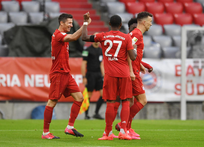 Bundesliga showdown gathers momentum