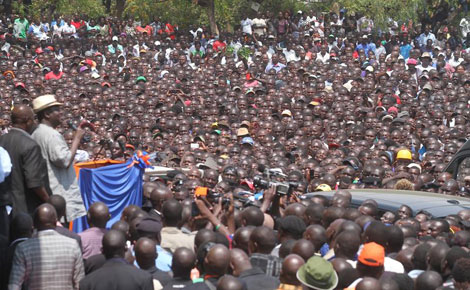 Hero's welcome for Fidel Odinga’s body in Kisumu