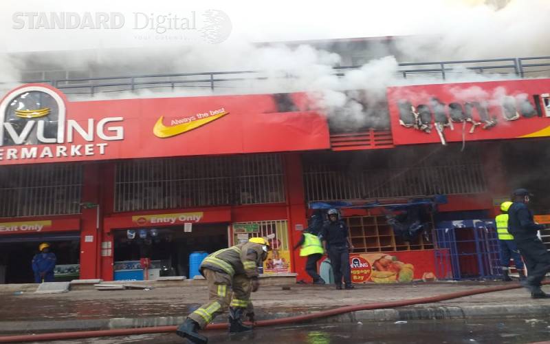 Fire razes Kisumu's Shivling supermaket (VIDEO)