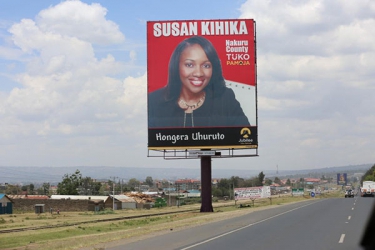 IEBC warns of penalty as aspirants erect billboards