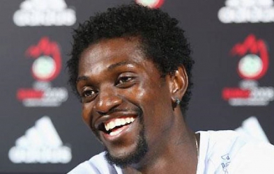 Chelsea could move for Spurs striker Emmanuel Adebayor