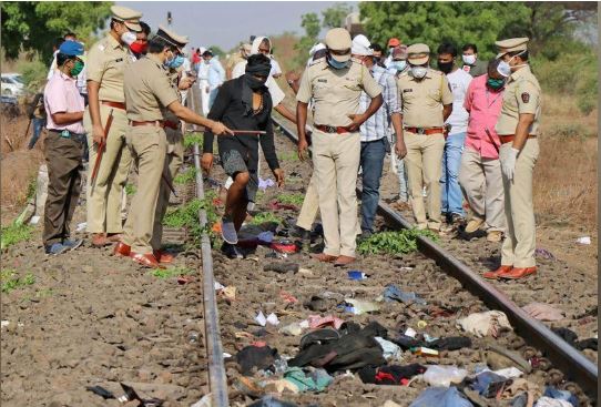 Train kills 16 workers laid-off in coronavirus lockdown