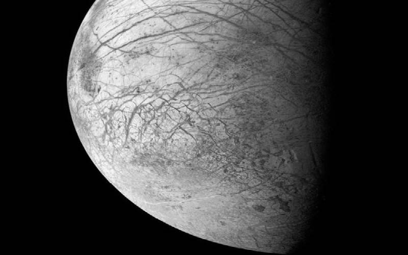 Jupiter's moon Europa 'could be home to alien life', NASA study claims