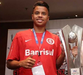 Liverpool confirms signing of Allan Rodrigues de Souza