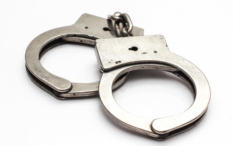 Man arrested with two school girls in a lodging