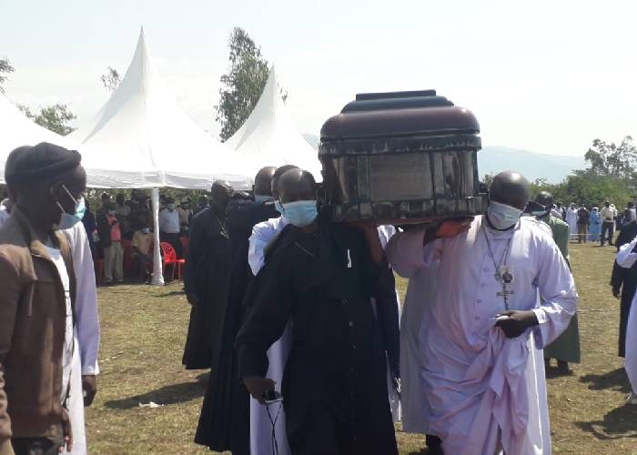 Man stabbed to death as rival political factions clash at Kisumu burial