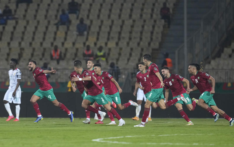Morocco overcome Comoros to reach last 16 at Cup of Nations