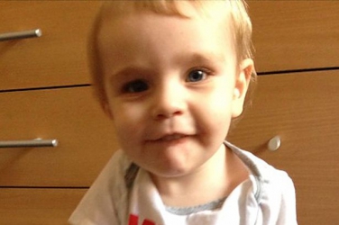 Mum and girlfriend deny murdering her two-year-old son and threatening ...