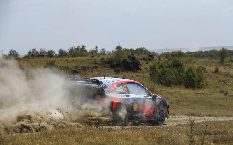 Thierry Neuville's Hyundai in action