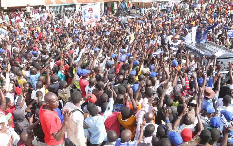 Raila reaps big in Western as defectors from Amani join ODM