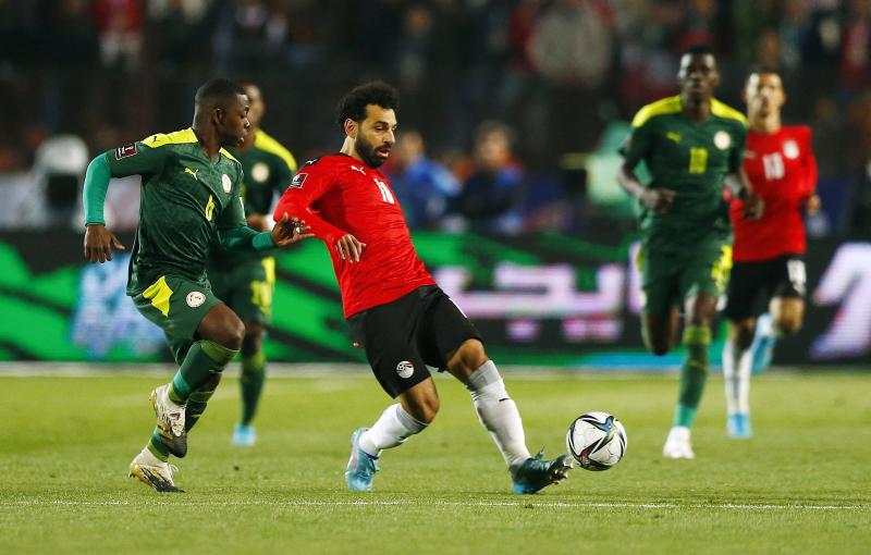 Salah gets better of Mane as Egypt edge Senegal in World Cup playoff