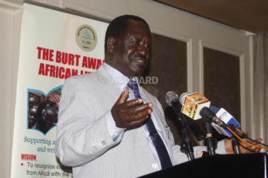 Stop lies about wage bill, Raila tells Uhuru 