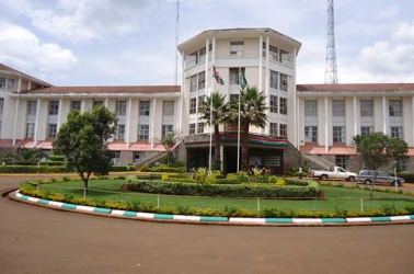 Storm at Moi University far from over as students, UASU welcome Ayiro