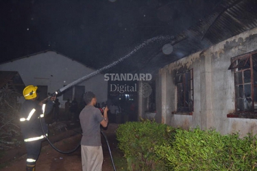 Students defy Uhuru’s warning, set institutions on fire