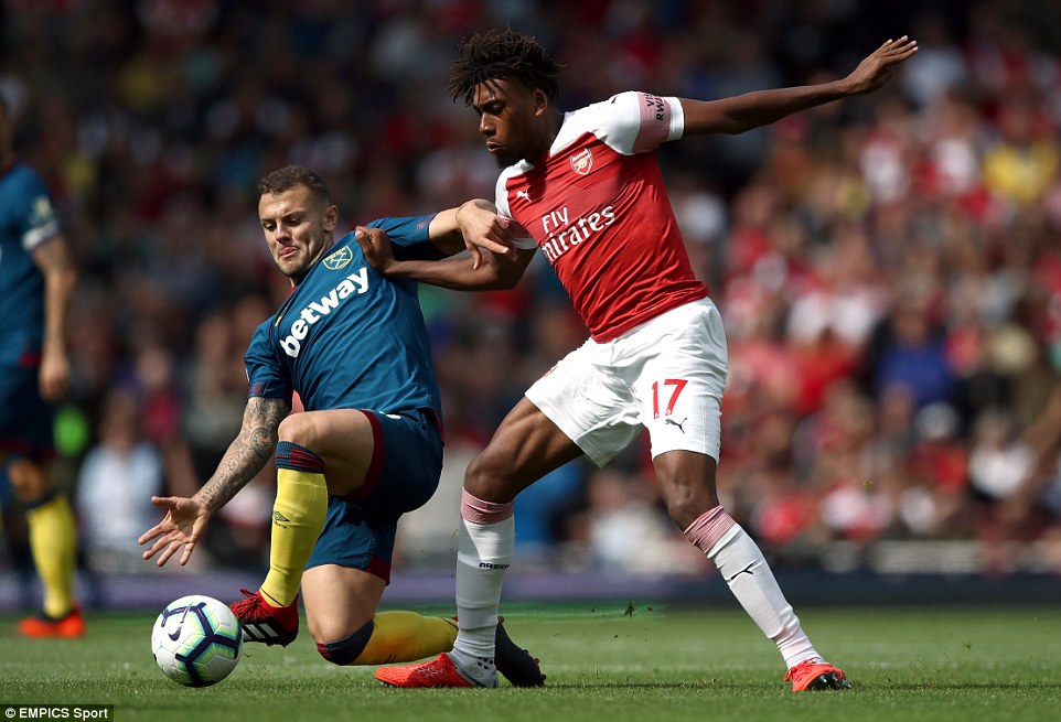 Emery gets first win as Arsenal battle back against West Ham