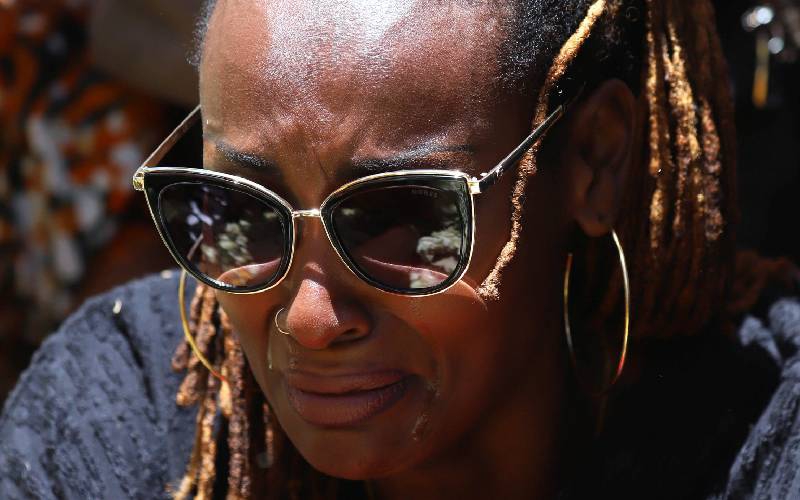 Families in Ethiopian Airlines crash may bury logs