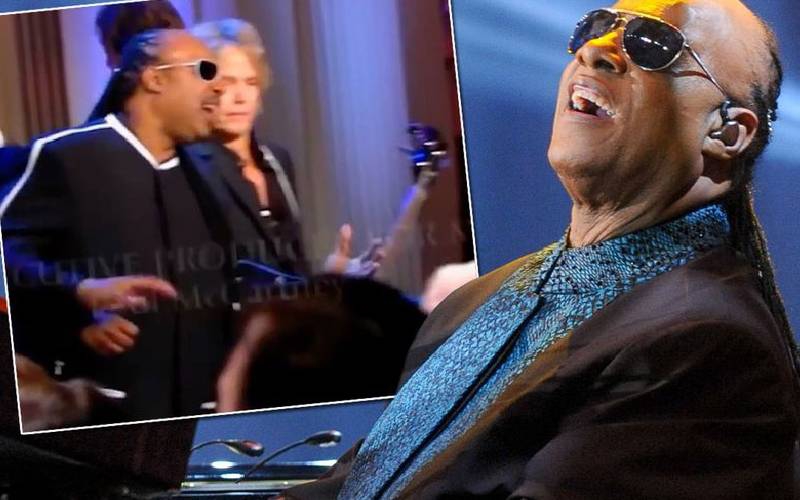 Stevie Wonder 'isn't blind'
