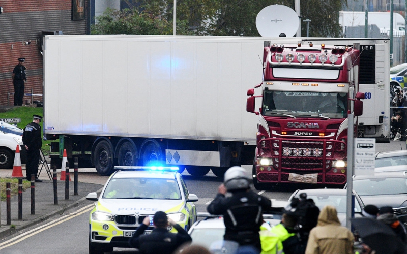UK police ask Vietnamese community for help on 39 truck dead
