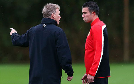EPL: Moyes rejects reports that Robin van Persie is unhappy at Old Trafford