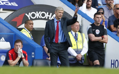 Wenger: Referee should have sent Costa off