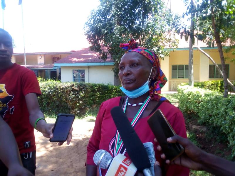 Woman who quit FGM gets Shujaa medal