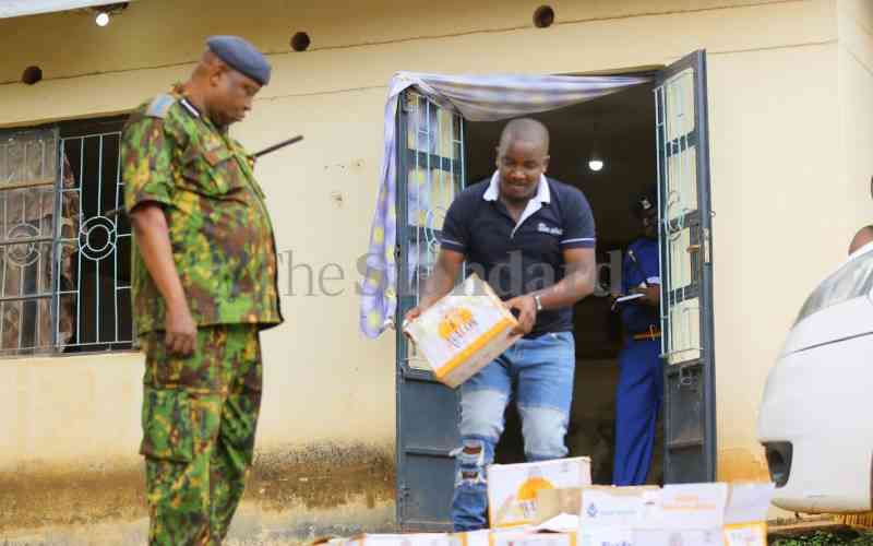Police confiscate illicit liquor in Kitutu Central