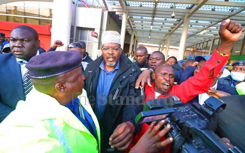 Miguna Miguna arrives in Kenya after 5 years in exile