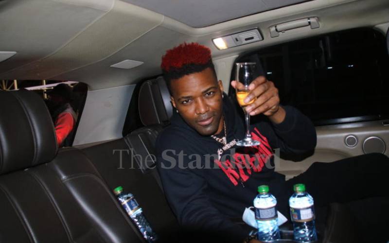 Konshens' New Year concert at Carnivore 
