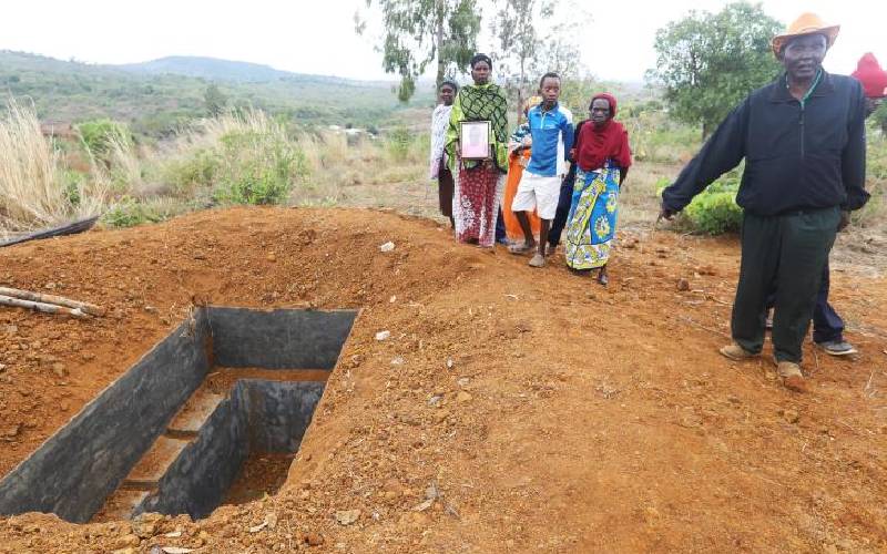 Family to bury banana trunk in grave of wife whose body 'vanished'