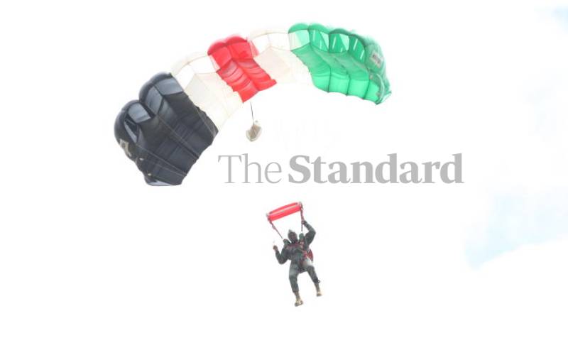 A free fall by a KDF paratrooper.