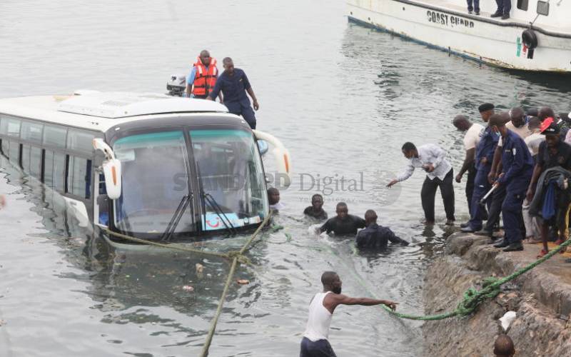 Safety concerns raised after tourist bus plunges in ocean