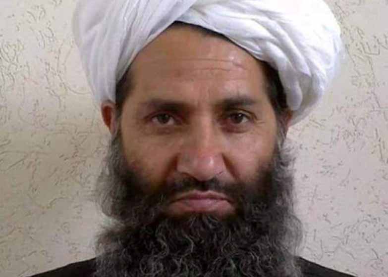 Pemimpin tertinggi Taliban yang tertutup muncul, menyangkal rumor kematiannya