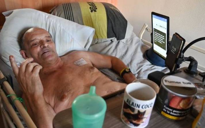 Terminally ill Frenchman stopped from streaming his death on Facebook