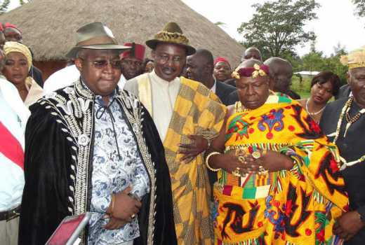 African royal leaders tour Wanga kingdom