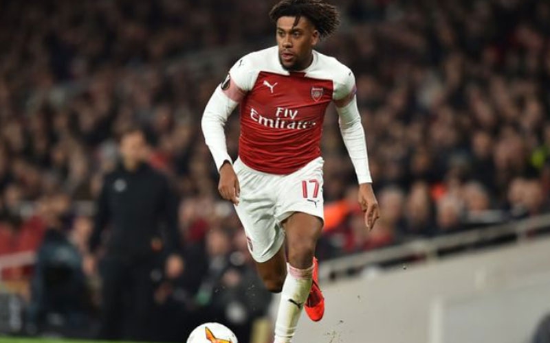 Arsenal fans bash Iwobi on social media after he ‘threatens to quit’