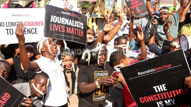 Can journalists counteract hatred?