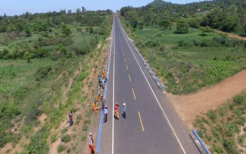 Court orders and heavy rains to delay Sh8b road