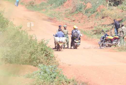 Homa Bay officers accused of extortion at roadblock