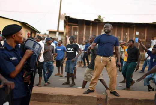 Rivals clash as Sierra Leone election headed for a runoff