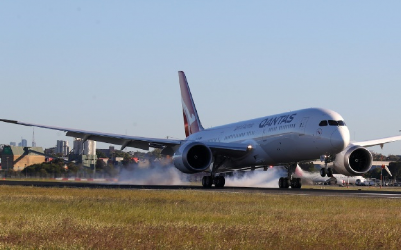 The longest direct flight in history lands in Sydney