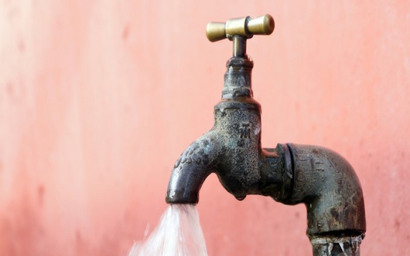 Water shortage hits hospital